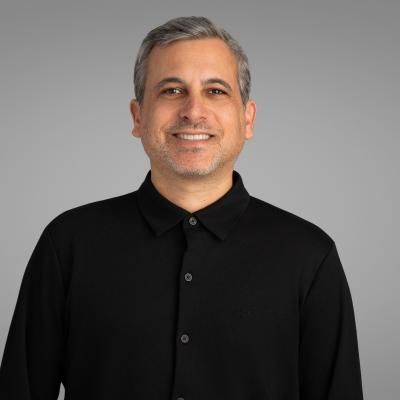 Headshot of Brandon Weil