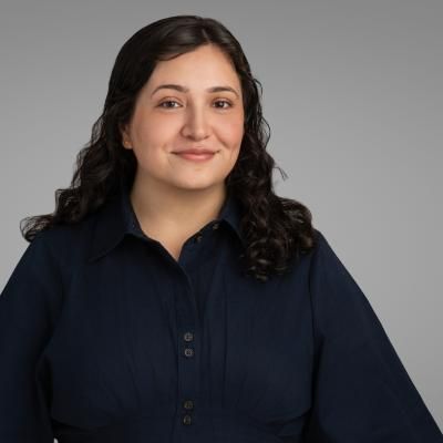 Headshot of Nada Hussein